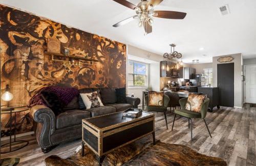 Indian Point Casa | Best of Branson Duo - By Silver Dollar City