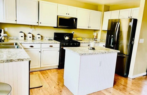 Green Valley Ranch Casa | Best place to live and DIA Airport 15 minutes , Downtown Denver 25 minutes all