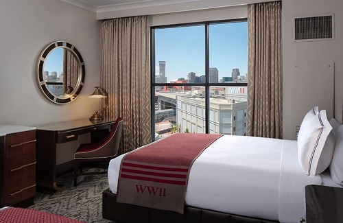 Arts/Warehouse District Hotel | Best Place to Stay! 4 Comfortable Units, Parking, Near New Orleans Jazz Museum!