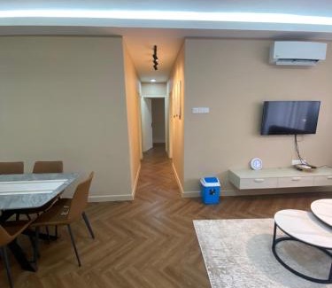 Bandar Sri Permaisuri Apartamento | Best Spot in City