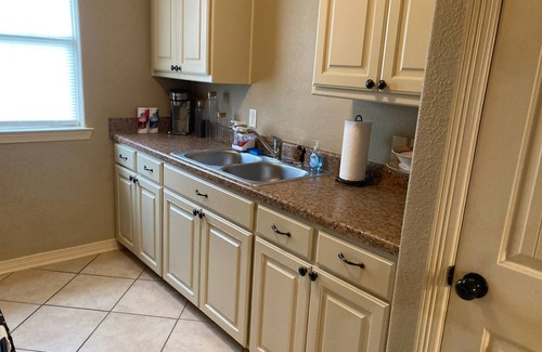 Tyler Apartamento | Best Stays@ La Meza Roja, Wifi, Pet Friendly- fenced