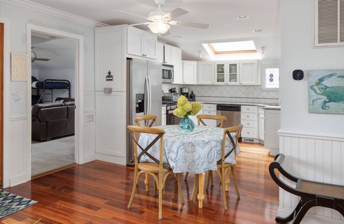 Normandy Beach Casa | Best sunsets at the Jersey Shore! Sleeps 10