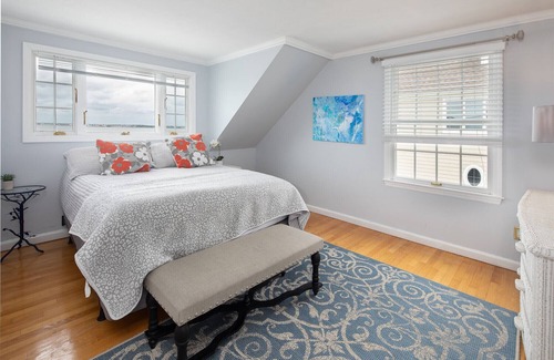 Normandy Beach Casa | Best sunsets at the Jersey Shore! Sleeps 10