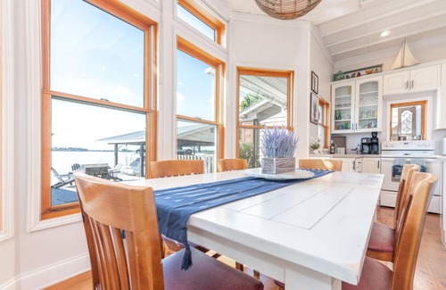 Russells Point Casa | Best Sunsets on Indian Lake. Perfect for fall & winter escapes! Close to skiing.