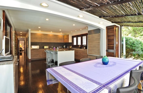 Roxbury Casa | 100% ROXBURY! (Mapa de zoom en ++) PoshPadsCT "PAINTER HILL" Mint 4-BR, Piscina, Fuego, BBQ