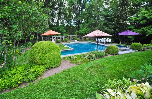 Roxbury Casa | 100% ROXBURY! (Mapa de zoom en ++) PoshPadsCT "PAINTER HILL" Mint 4-BR, Piscina, Fuego, BBQ