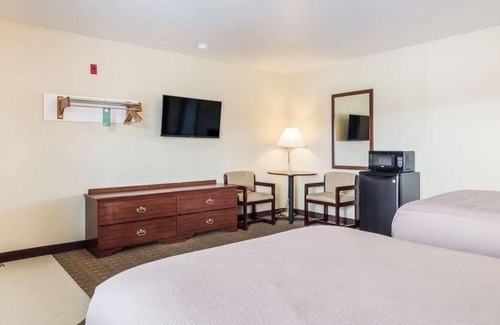 Aberdeen Casa | Best Value, Quality Stay! Pet-friendly, Free Breakfast, Free Parking!
