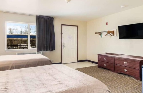 Aberdeen Casa | Best Value, Quality Stay! Pet-friendly, Free Breakfast, Free Parking!