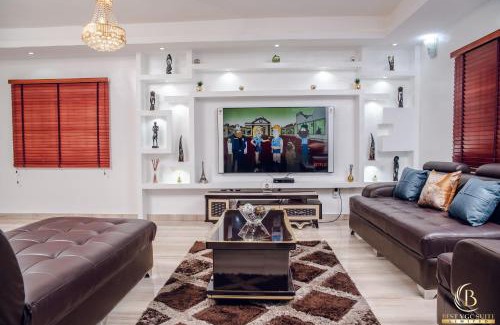 Ajah Apartamento | BEST VGC SUITE LTD