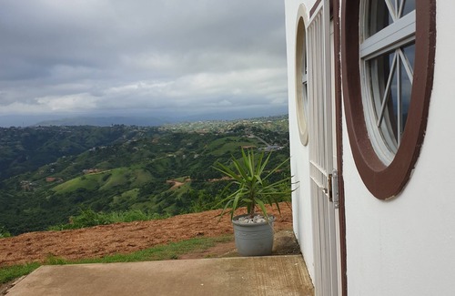 Botha's Hill Apartamento | Best View of 1000 Hills