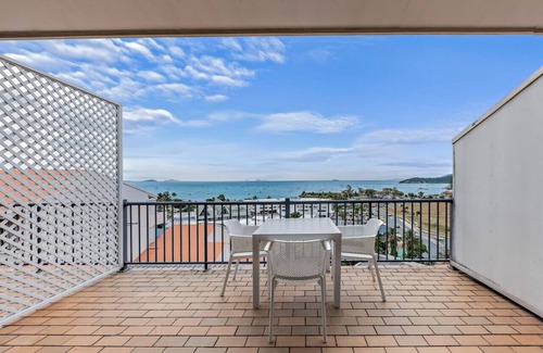 Airlie Beach Apartamento | BEST VIEWS, POOL, SPA, CLOSE TO EVERYTHING