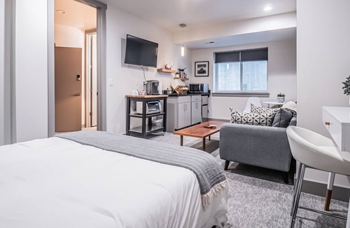 West Highland Apartamento | Best Walkable Location in West Highlands, Denver