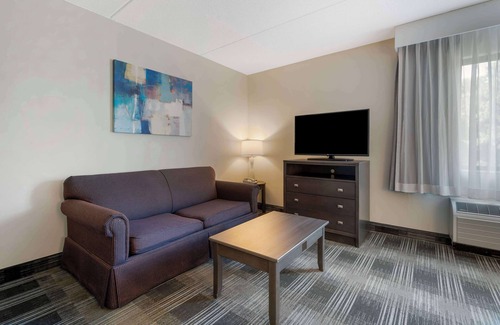 Mount Vernon Hotel | Best Western Plus Alexandria / Fort Belvoir