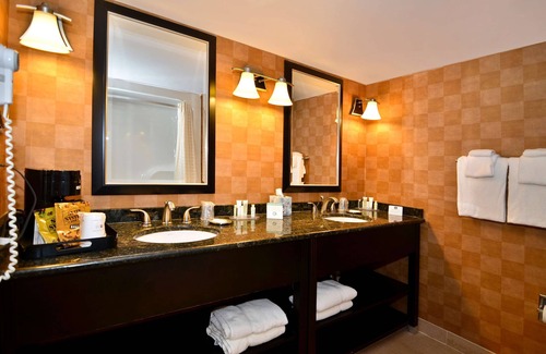 Elkridge Hotel | Best Western Plus BWI Airport Hotel / Arundel Mills