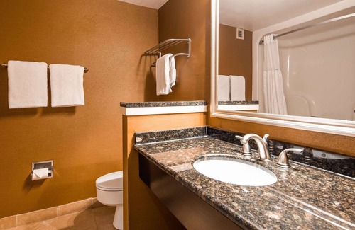 Elkridge Hotel | Best Western Plus BWI Airport Hotel / Arundel Mills