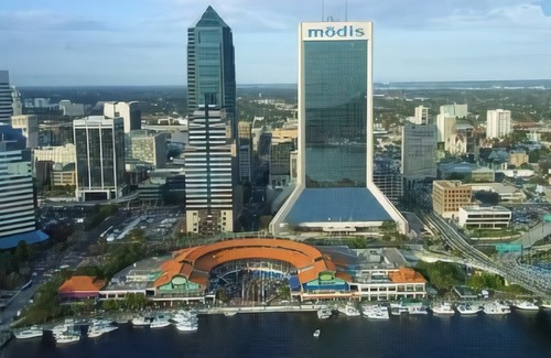 Jacksonville Hotel | Best Western Plus Cecil Field Inn & Suites