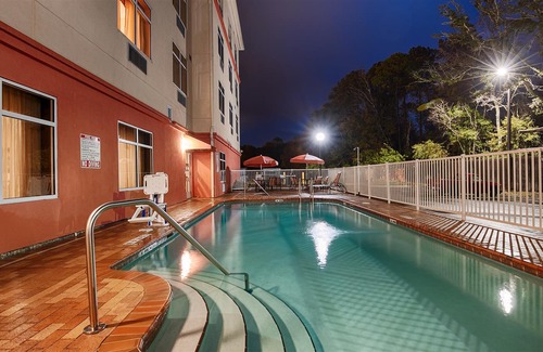Jacksonville Hotel | Best Western Plus Cecil Field Inn & Suites