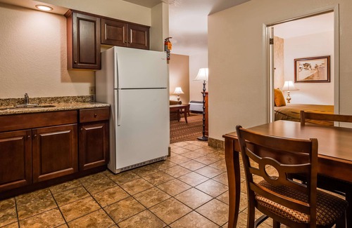 Garberville Hotel | Best Western Plus Humboldt House Inn