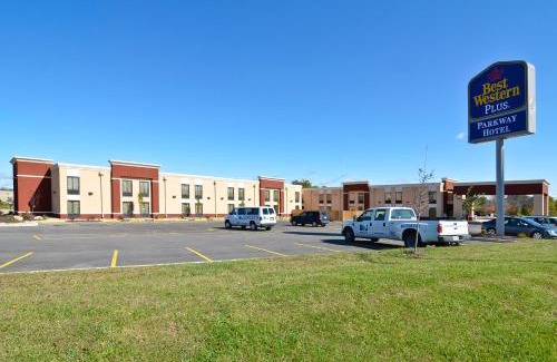 Alton Hotel | Best Western Plus Parkway Hotel