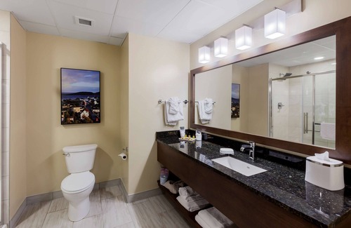 Terra Nova Hotel | Best Western Plus St. John's Airport Hotel and Suites