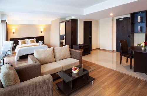 Jatinegara Hotel | Best Western Premier The Hive