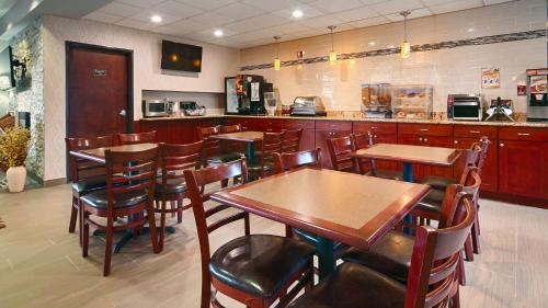 Monroe Hotel | Best Western Sky Valley Inn