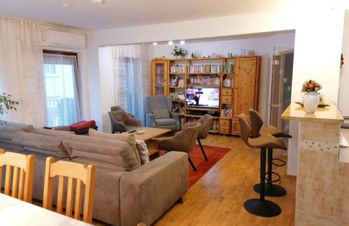 Bayreuth Apartamento | Beste Lage im Zentrum und am Hofgarten 150qm mit Klima, 2xBalkon, Aufzug, Familienfreundlich