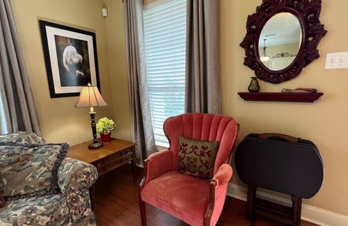 Scotlandville Casa | BestStays@Bayou-Chic -work crews love us. Fenced with WIFI