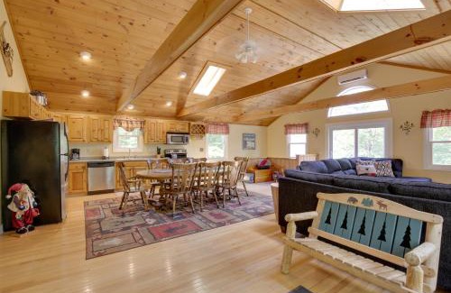 Bethel Casa | Bethel Chalet with Hot Tub 3 Miles to Sunday River!