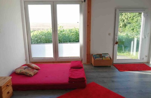 Heichelheim Casa | Bett am Kornfeld - Ferienhaus Mitten im Grünen Neben Pferdekoppel