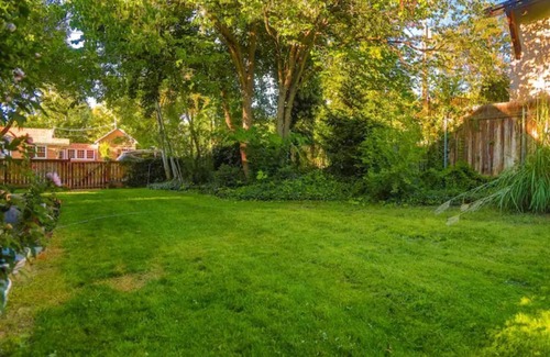 Holladay Casa | Bettie's Sweet Retreat!