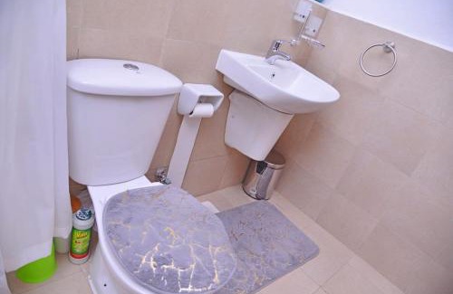 Entebbe Casa | Betty's Apartments