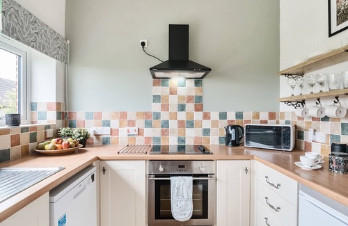East Chelborough Casa | Betty's Barn - sleeps 5 guests in 3 bedrooms