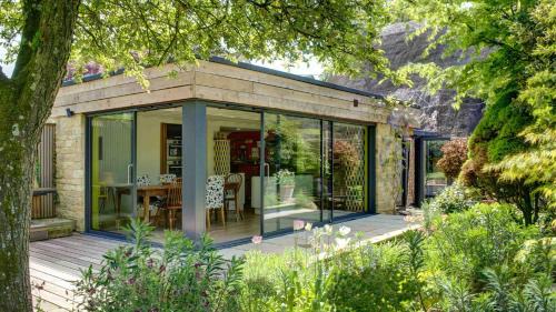 Burford Casa | Betty's Cottage