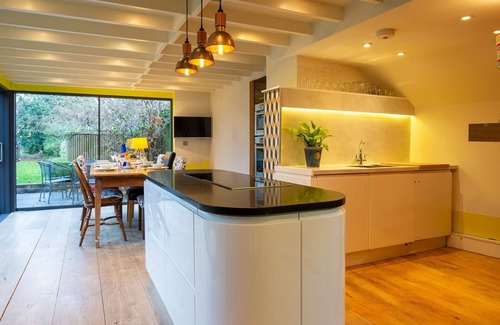 Burford Cabaña | Betty's Cottage - near Burford