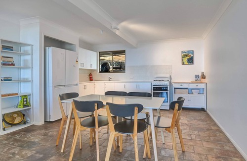 Brisbane Waterfront Casa | Bettys Place @ Cowan Cowan