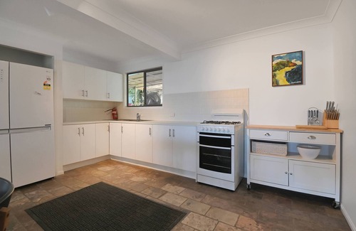 Brisbane Waterfront Casa | Bettys Place @ Cowan Cowan