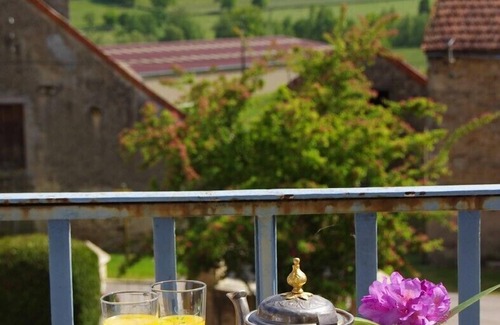 Collonge-la-Madeleine Cabaña | Casa familiar completamente renovada. Pequeño estanque y su cobertizo