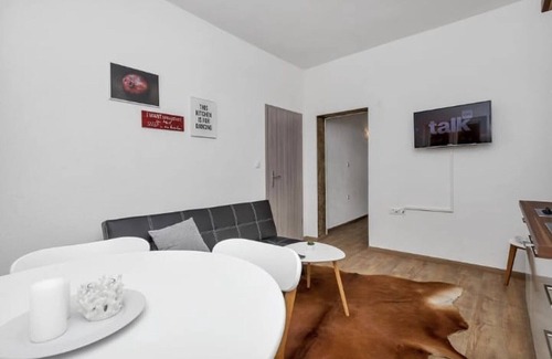 Istok Apartamento | Between mountains & sea - your retreat in Makarska
