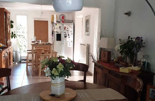 Poulx Casa | Entre Nimes y Uzes, bonito chalet con piscina en un entorno tranquilo