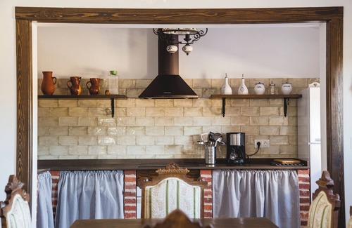 Cabanas de Sayago Cabaña | Entre encinas y cielos abiertos: casa rural para 10 personas a 25 km de Zamora