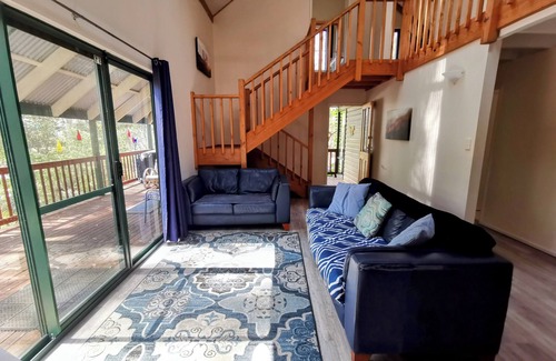 Denmark Casa | Between Ocean Beach and Town, Close to Wilson Inlet and Trails.