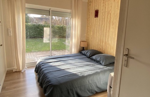 Queyrac Casa | Between ocean, forest and vineyards