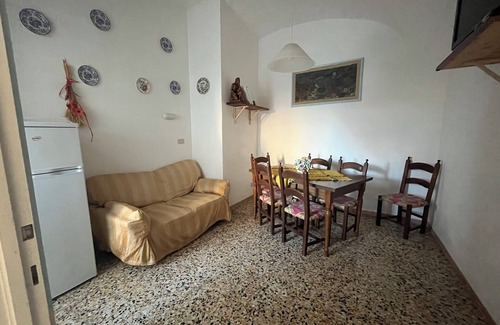 Marina di Pisa Apartamento | BETWEEN SKY AND SEA - Apartment with WIFI