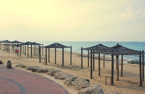 Rosh HaNikra Alquiler De RV | Betzet Beach Campsite