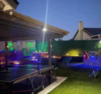 Black Mountain Casa | BEUTIFUL HOUSE POOL MONTAIN VIEw