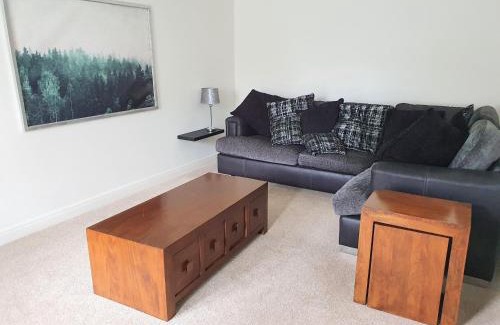 Beverley Casa | Beverley Central Townhouse Free Parking Sleeps 8