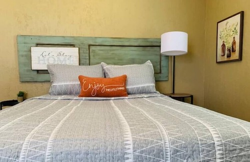 Amarillo Casa | Beverly Getaway Perfectly Located off I-40