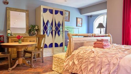 Beverly Hills Casa | Beverly Hills Elegant Homestay