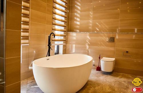 Kumasi Hotel | Beverly Hills Kumasi